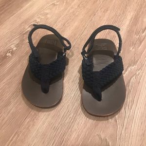 Janie and Jack flip flops